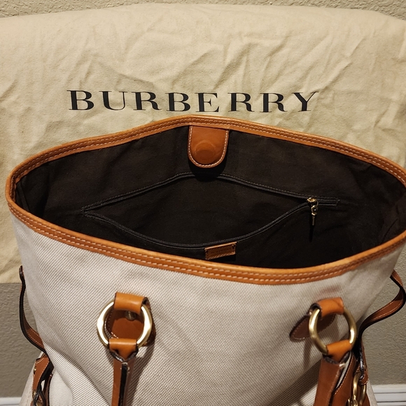 Burberry Canvas Tote with leather trim - Cream w/ brown leather trim - Picture 5 of 14